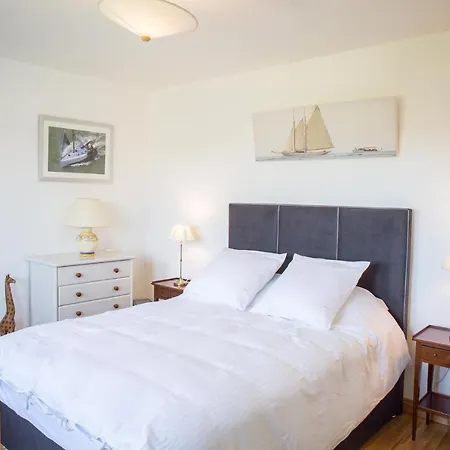 Aistara, Ballyconneely